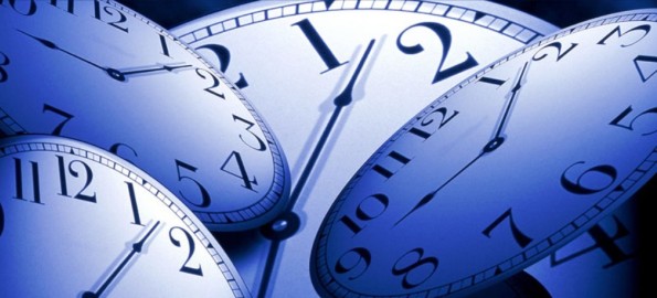 Hány óra van? Mennyi az idő? What time is it? Hungarian language 